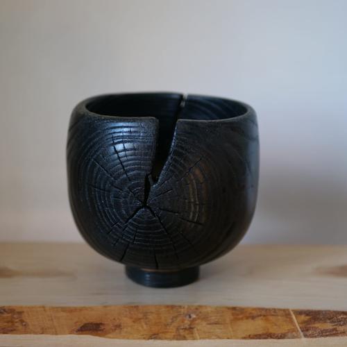 Coupe en acacia brûlé